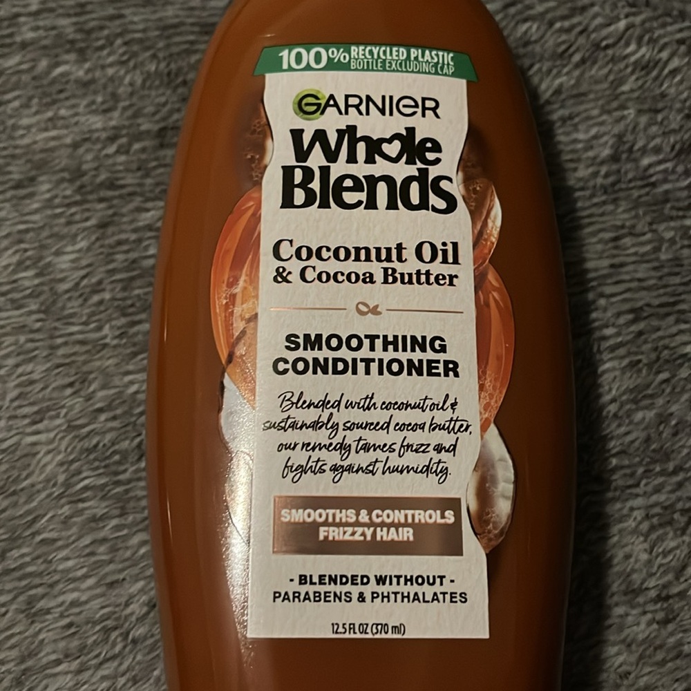 NWT Garnier Whole Blends Smoothing Shampoo and Conditioner - Picture 5 of 6